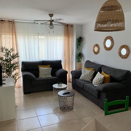 Apartamento Aqui Vive Un Artista Conil De La Frontera Eksteriør bilde