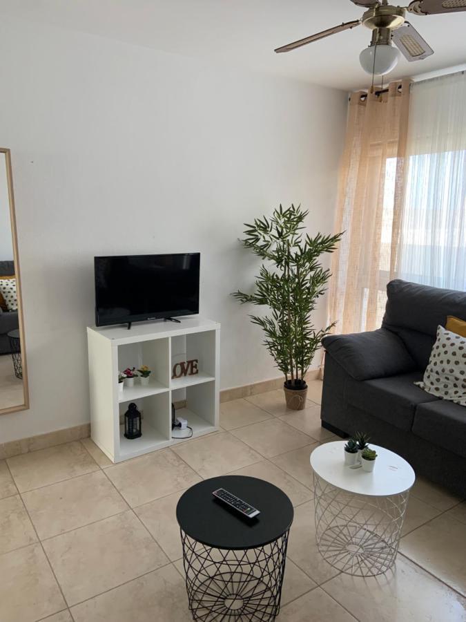 Apartamento Aqui Vive Un Artista Conil De La Frontera Eksteriør bilde