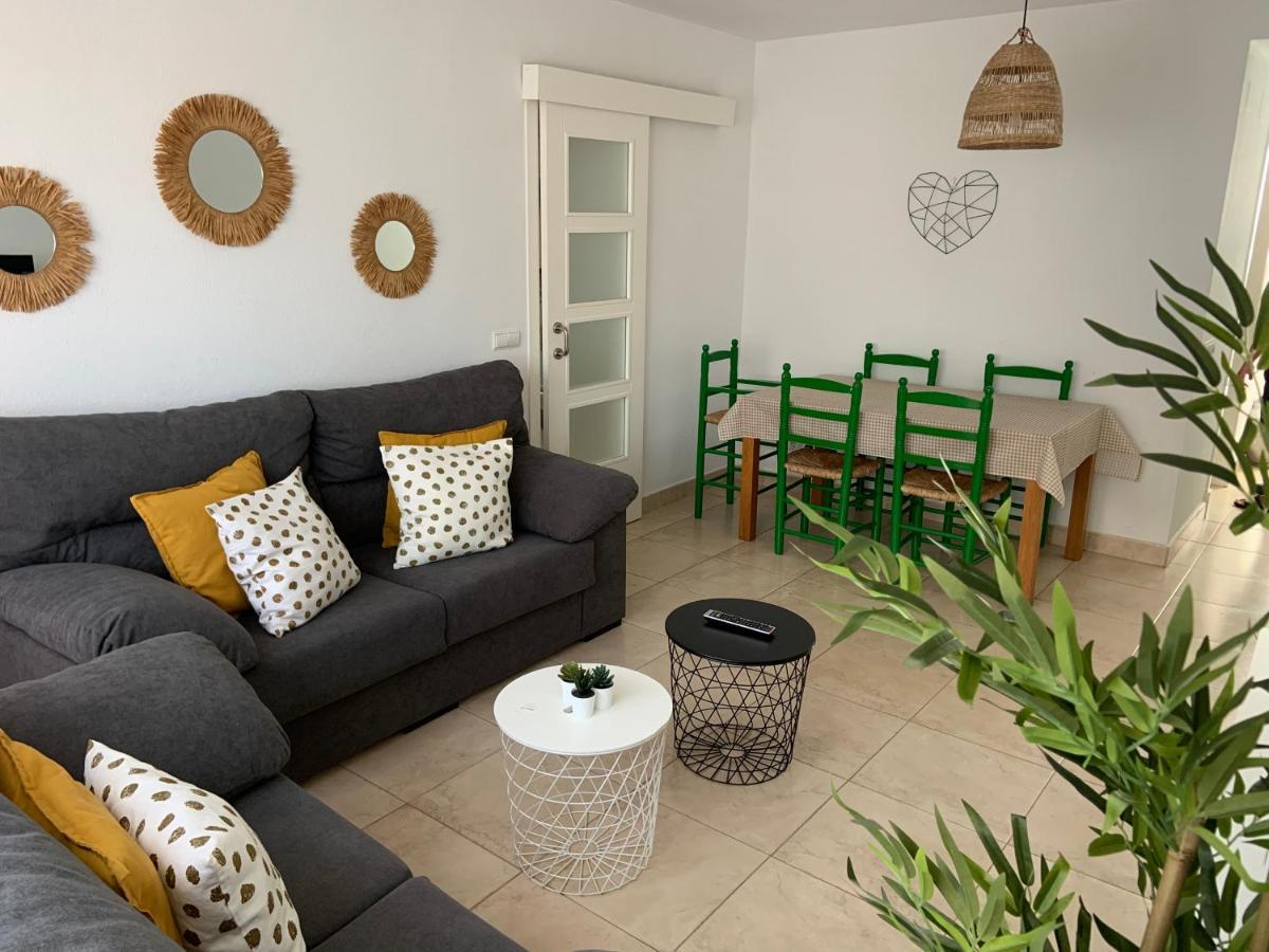 Apartamento Aqui Vive Un Artista Conil De La Frontera Eksteriør bilde